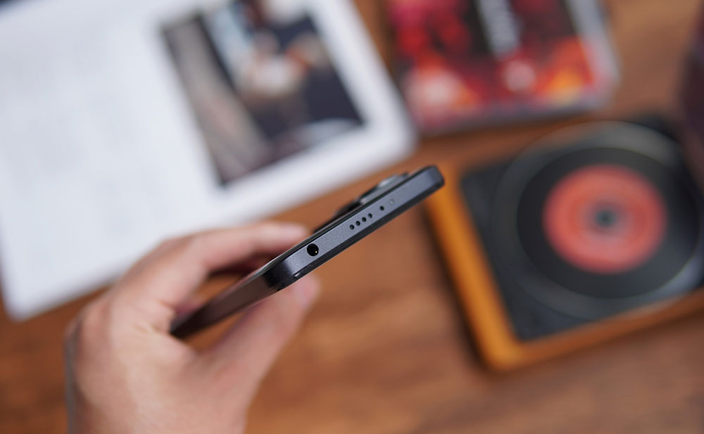 Новый Redmi Note 12T Pro уже в продаже - ценники и живые фото